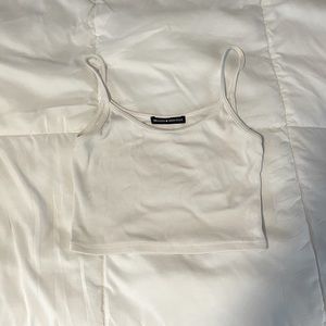 SOLD ON DEPOP brandy melville white skylar tank